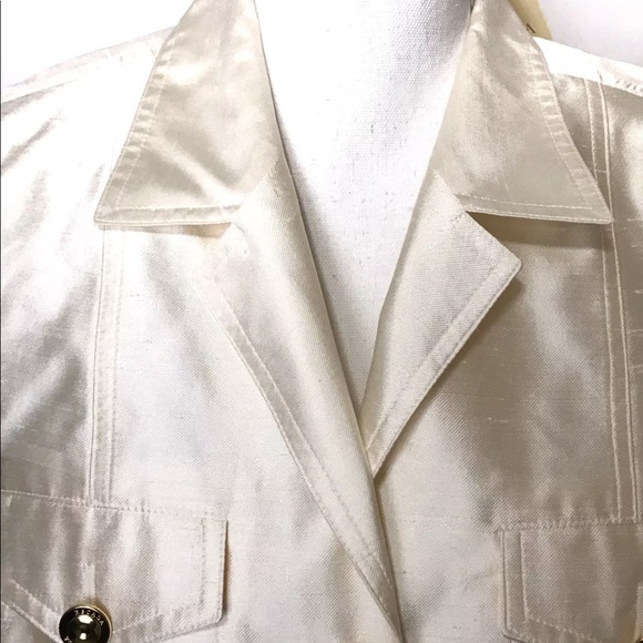 Escada Women’s Ivory Jacket Blazer Gold Buttons 8 - Picture 5 of 8